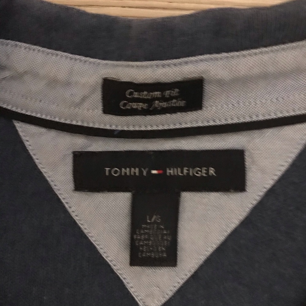 Tommy Hilfiger Shirt - Picture 2 of 2